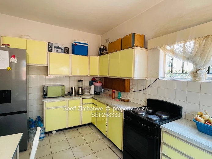 Avenues Duplex Garden Flat For Sale (Sole Mandate)