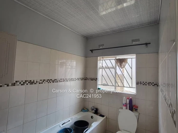 Secure 4-Bed Home with Borehole in Southlea Park