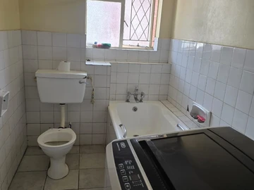 3 Bedroom Garden Flat