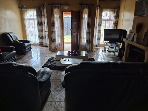 4 Bedroom House