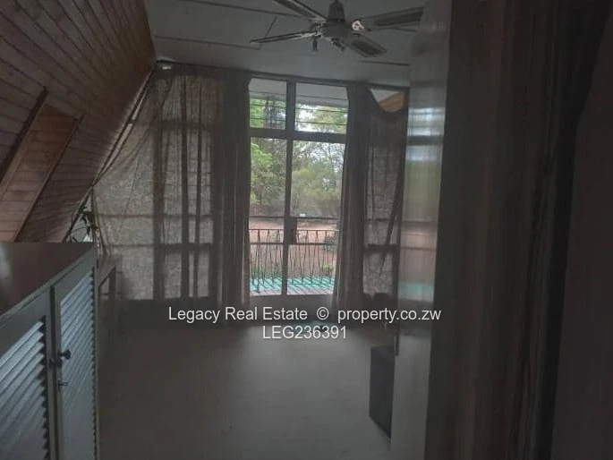 Prime Glen Lorne Studio Apartment Available