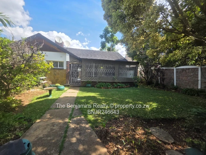 Garden Flat In Avondale
