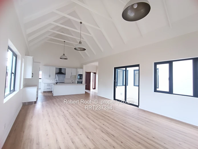 Neat 3 bedroomed Townhouse to rent in Borrowdale