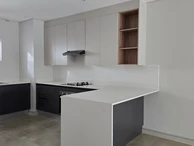 3 Bedroom Flat & Apartment