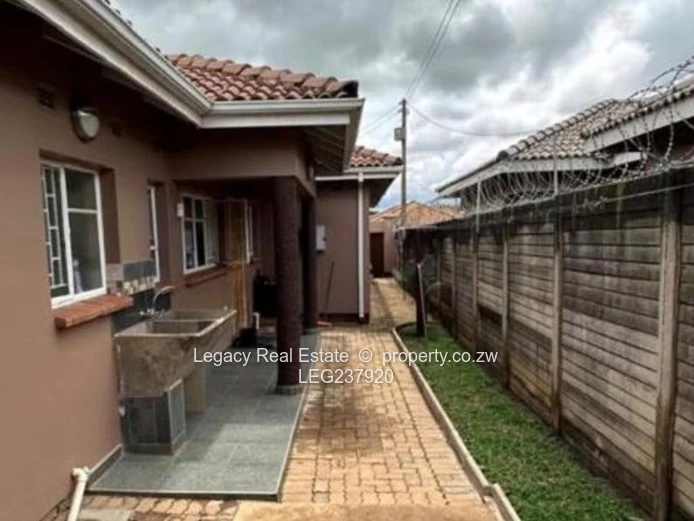 Granary Phase 3 Property with Solar Geyser & Double Garage