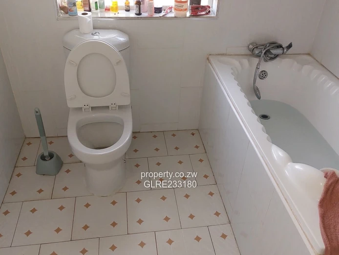 For Sale: The Ultimate Marlborough Family Compound | 5-Bed House + 3-Room Cottage + Pool