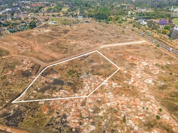 Commercial & Industrial Land