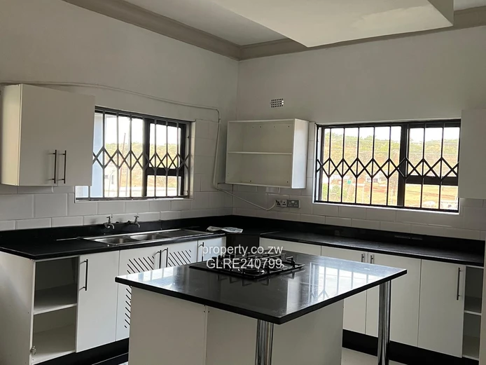 Lovely Modern 4-Bedroom House in Chishawasha