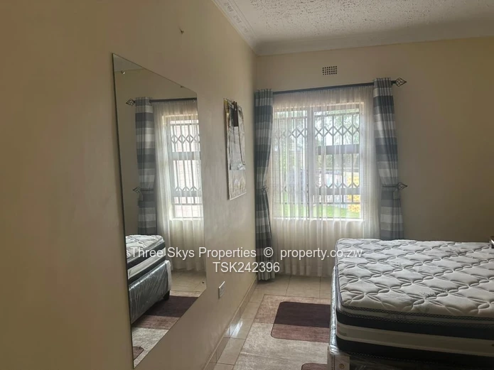 Very Neat And Modern House