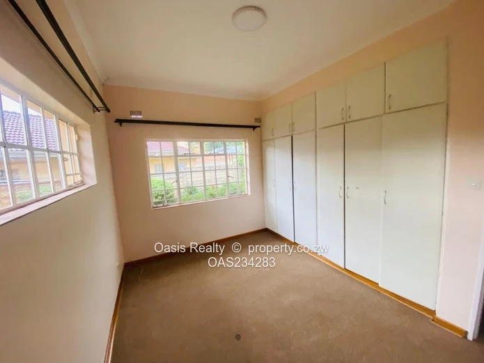Neat and Spacious Townhouse For Rent