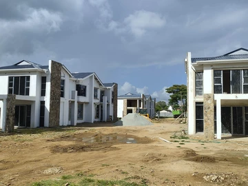 4 Bedroom Townhouse Complex