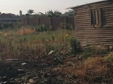 Stands & Residential Land