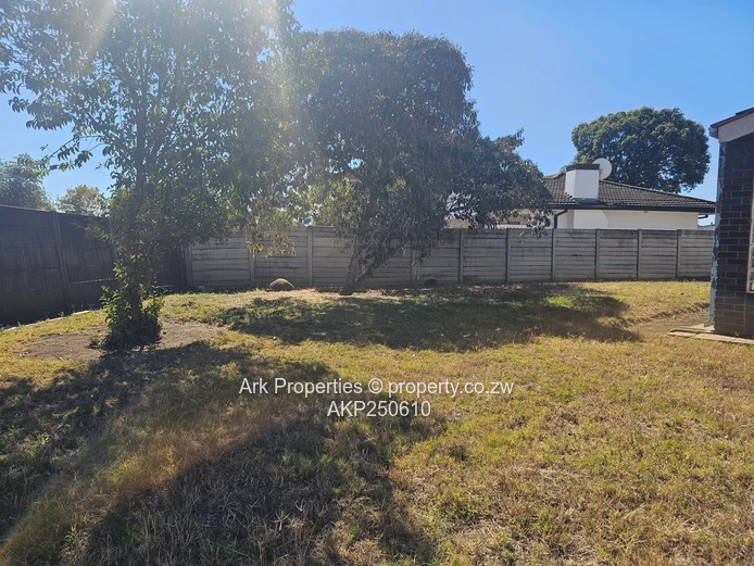 Property to Let in Ashdown Park