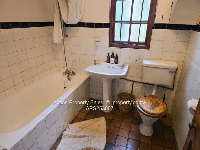 House For Sale In Kensington 