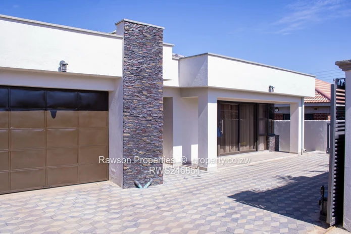Unique Home in Madokero Estate  (Sole Mandate)