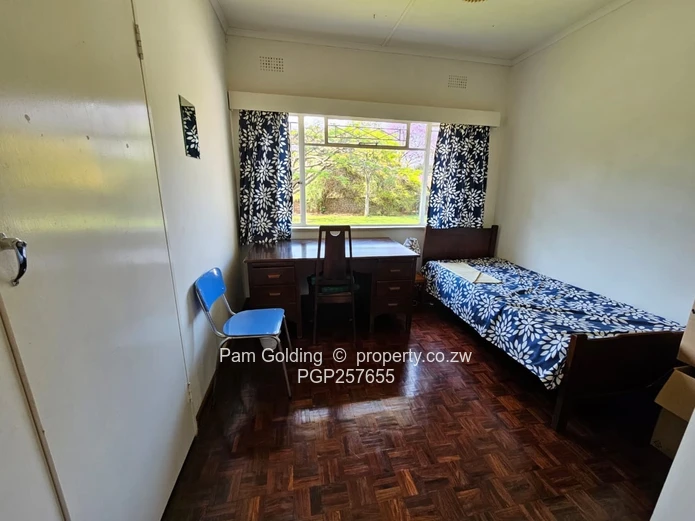 Comfortable 3-Bed Burnside Home
