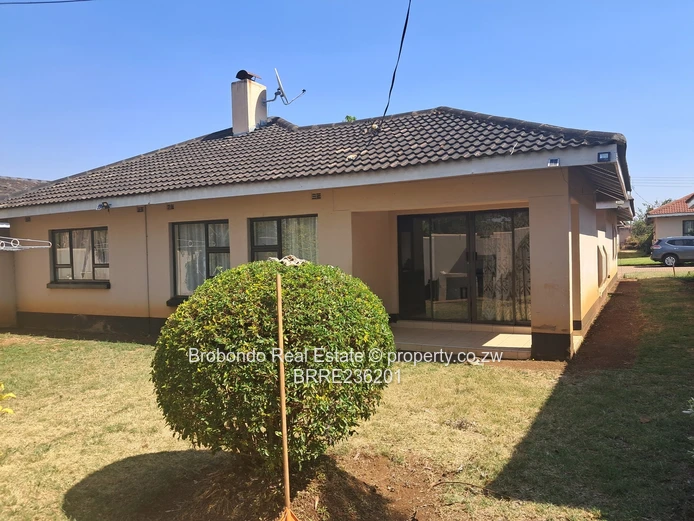 Acacia Gardens house for Rent available 1 January