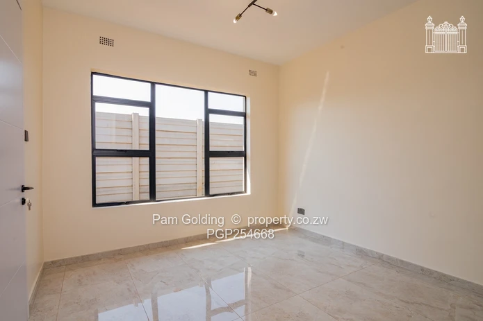 Newly Built 5-Bedroom Home In Mount Pleasant Heights