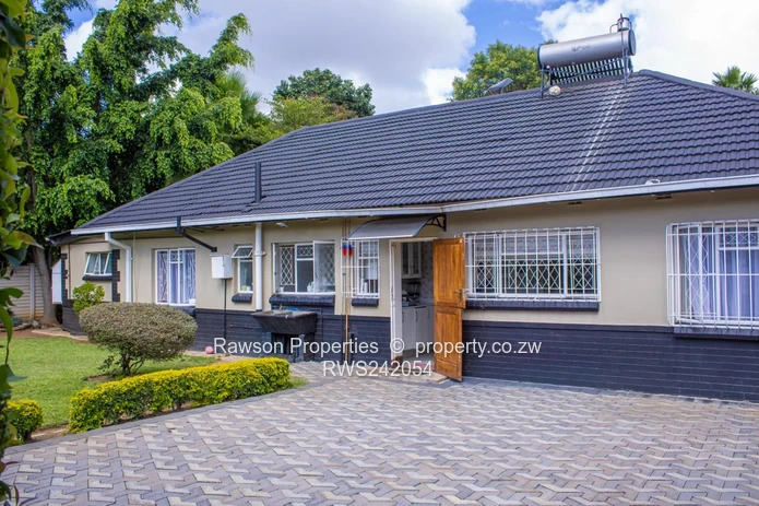 Lavish home in a beautiful suburb