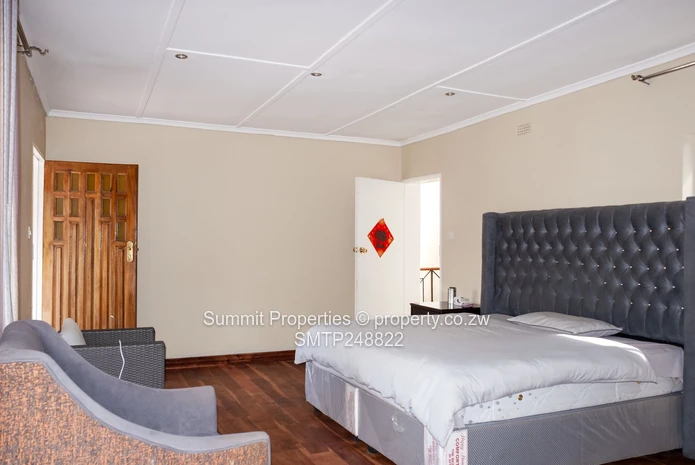 Five-Bedroomed House For Sale In Ballantyne Park, Harare