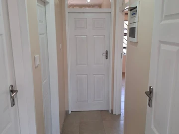 2 Bedroom Cottage