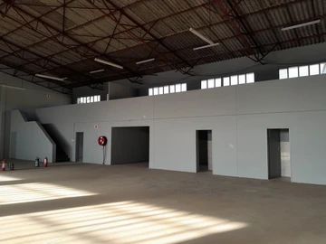 Warehouse & Factory