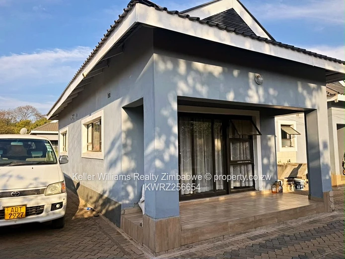 3-Bedroom Apartment for Sale - Waterfalls Park Town