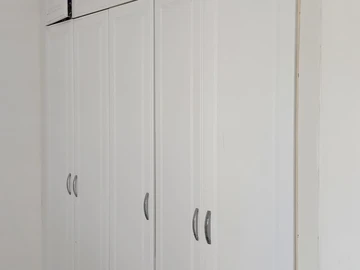 3 Bedroom Flat & Apartment