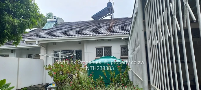 Modern 2 bedroomed garden flat for rental in Avondale 