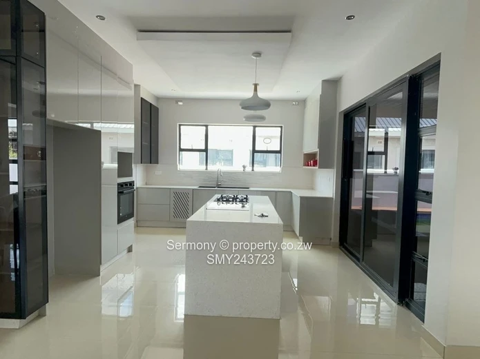 ARLINGTON ESTATE - property for sale