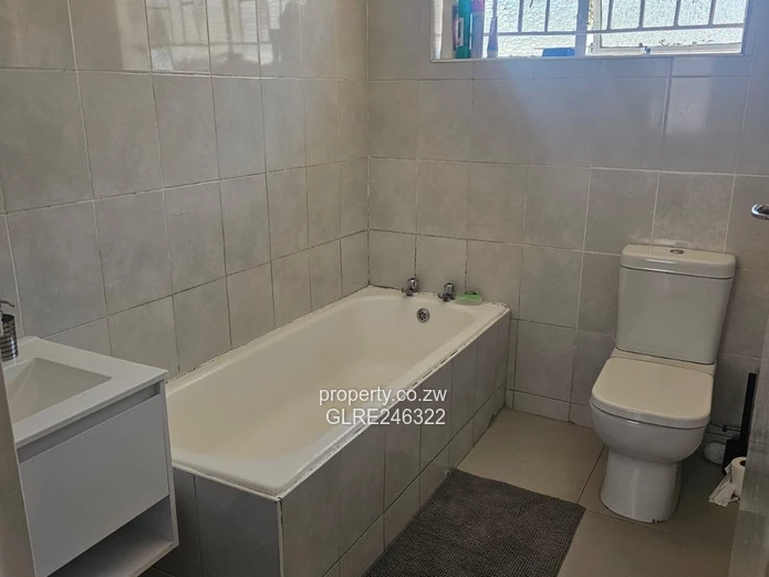 Spacious 3-Bed Home with Borehole in Marimba Park
