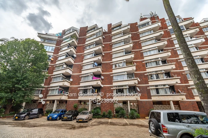 Neat Apartment in a Secure Block (Sole Mandate)