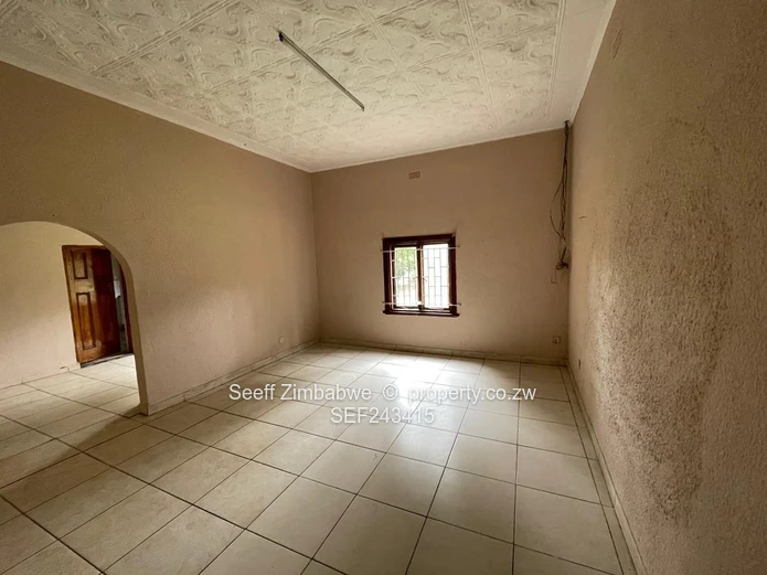 Commercial Property With Cottage & Staff Quarter