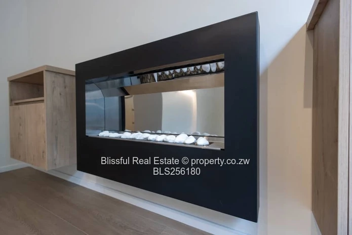 Jacaranda Heights  3-Bed Apartment for rent