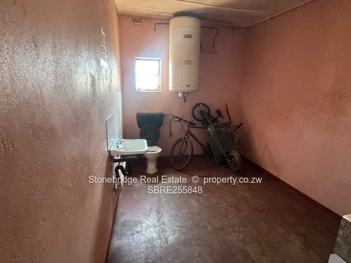  Riverside Stand – Property For Sale $90