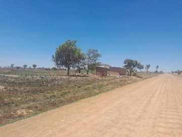 Farm & Agricultural Land