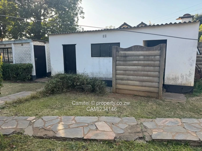 Mabelreign sitting on 925sqm with clean title deed 