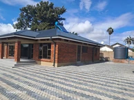 8 Unit Townhouse Complex