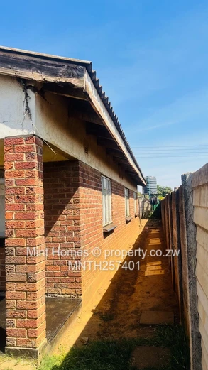  3-Bed Home in Budiriro — Walled, Good ZESA (Sole Mandate)