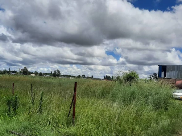 Commercial & Industrial Land