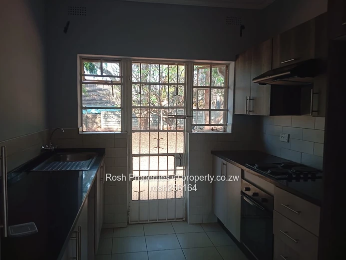 2-Bed Garden Flat with Private Patio & Borehole