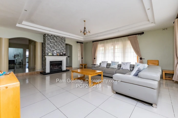 4 Bedroom House for Sale in Waterfalls (Sole Mandate)