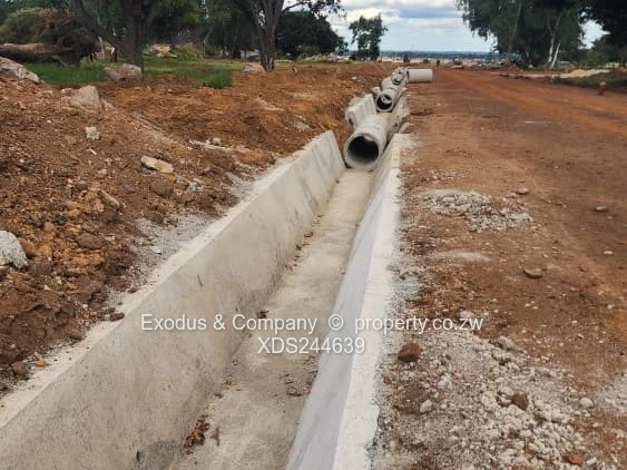 A stand for sale in Dunowen Estate, Hatfield 