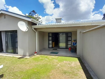 3 Bedroom Garden Flat