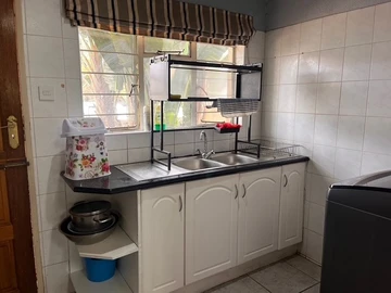 3 Bedroom Garden Flat