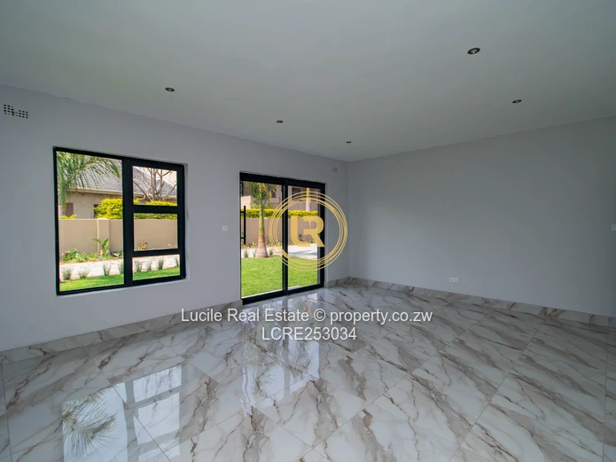 Contemporary Executive Residence in Westgate Goodhope