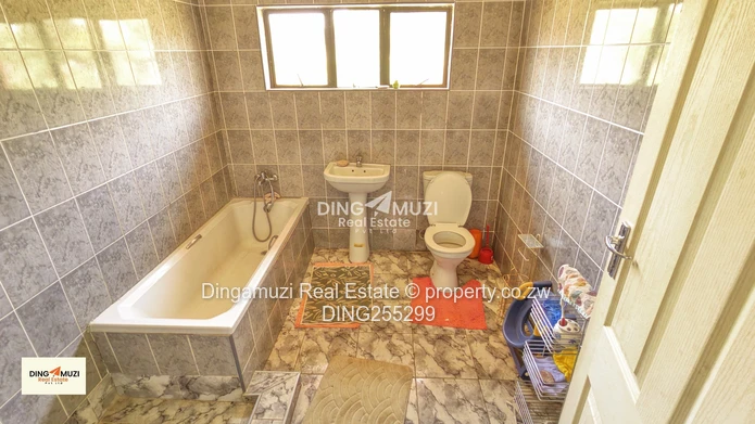 Family home in the low density of Norton 