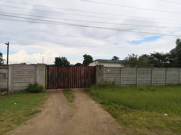 Commercial & Industrial Land