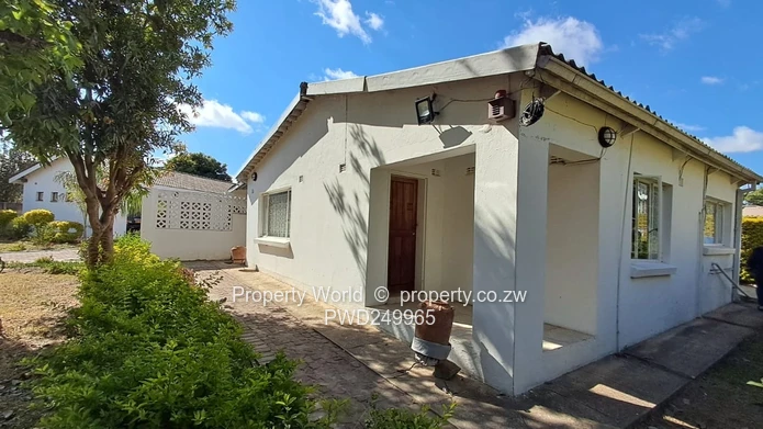 4 Bedroom Cottage To Let In Ruwa