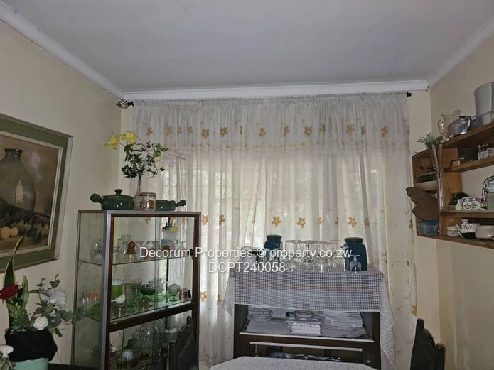 Malbereign 4 beds ,beautiful home